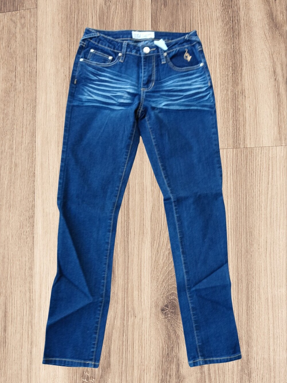 F) Women's Phat Fashions Silver Label dark wash jeans in Size 3.